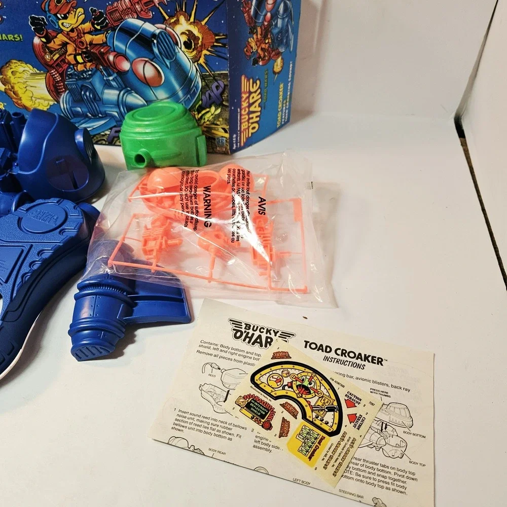 Toad Wars Space Adventures of Bucky O'Hare Toad Croaker Hasbro NEW